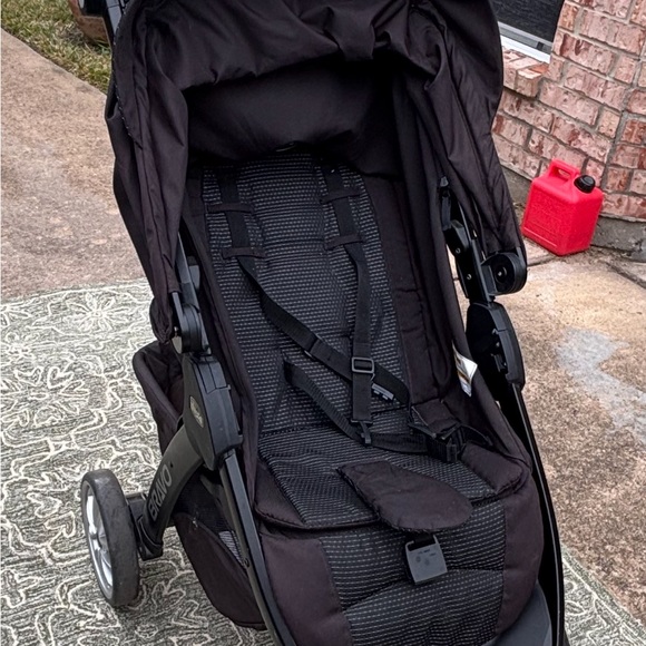 Stroller - Picture 5 of 11